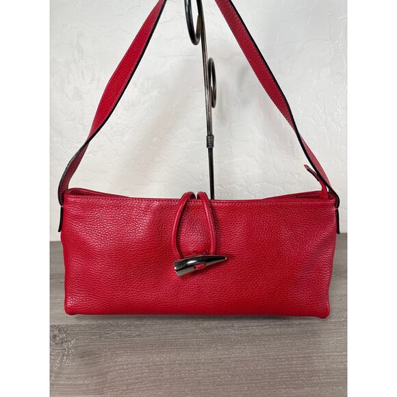 Burberry Red Grained Leather Horn Toggle Shoulder bag - Picture 2 of 10